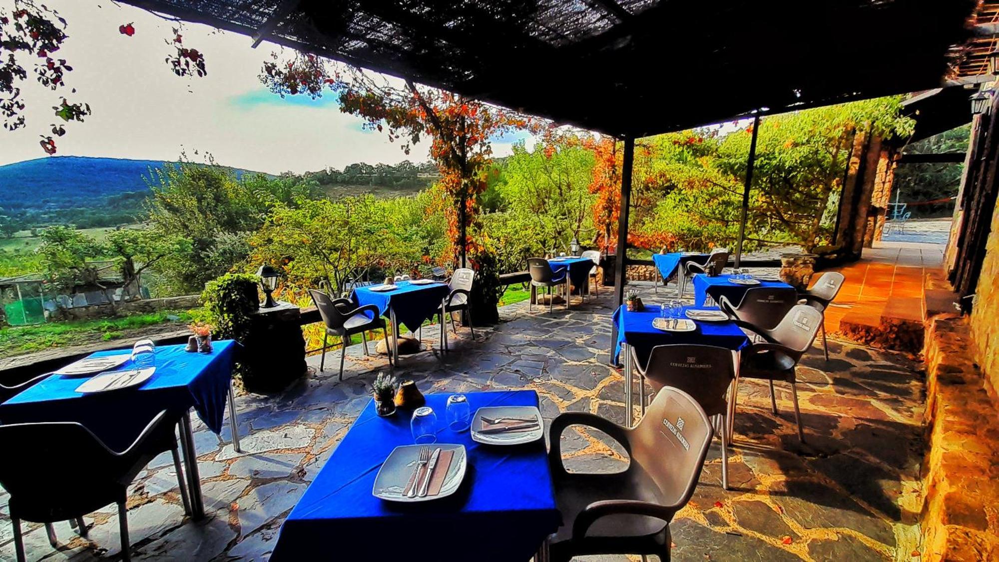 Casa Rural, Spa Y Restaurante El Huerto Del Abuelo Almiruete Exterior photo